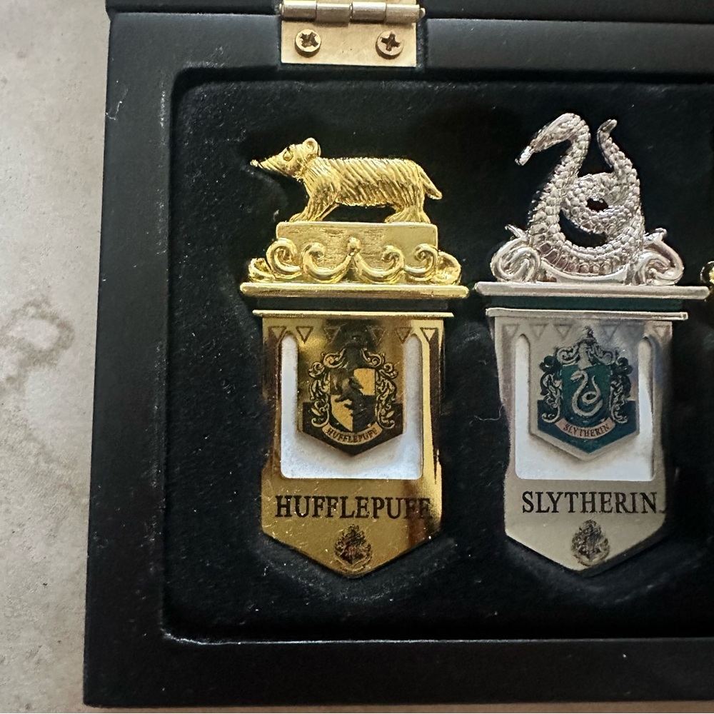 Harry Potter Metal Bookmarks - Picture 10 of 15